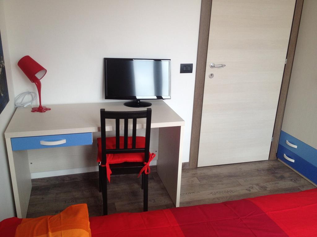 Grandi Cime Guest House Lecco Pokój zdjęcie