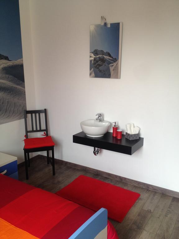 Grandi Cime Guest House Lecco Pokój zdjęcie